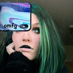 Meet your Posher, Tess